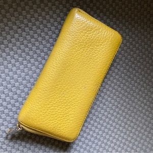 Beautiful Fossil wallet.
